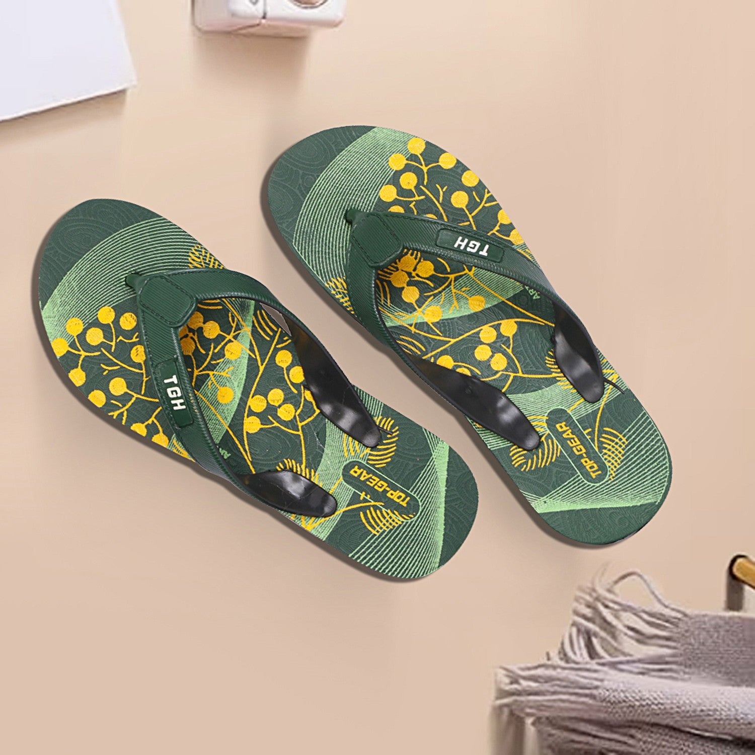 Women Flip Flops (Black, Green , 4)